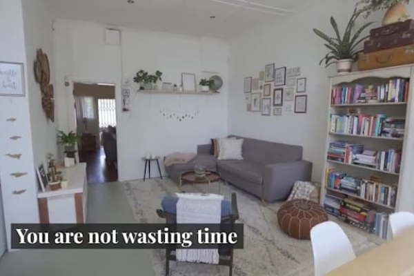 I will produce an explainer video featuring an artificial intelligence spokesperson or avatar using platforms such as Synthesia AI or Colossyan AI