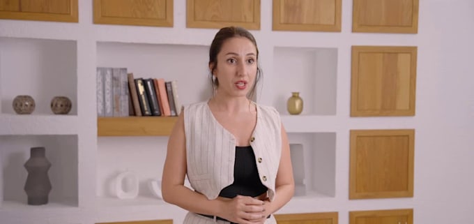 I create user-generated content videos for brands in the beauty, skincare, and wellness sectors